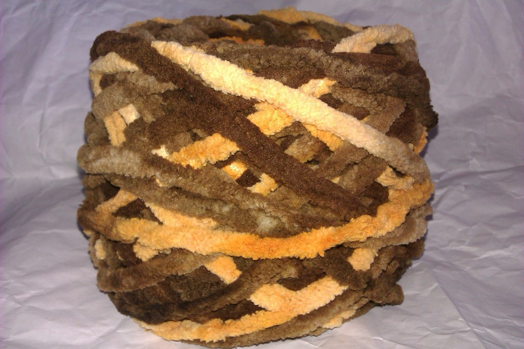 【单股围巾线 手工编织毛线 70多种颜色选择】