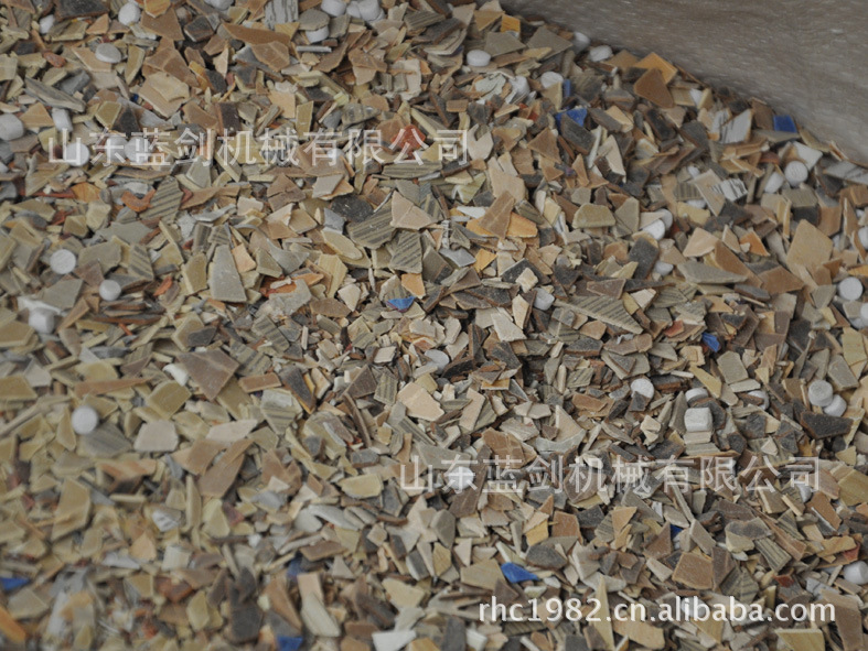 【半成品颗粒状半成品封边订制v封边PVC厂家南康衣柜家具城图片