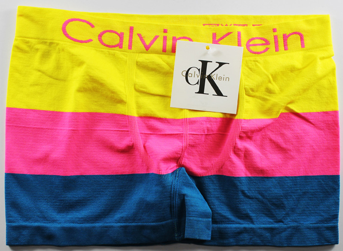 【供应<em>批发男式</em>无缝<em>短裤</em> 平脚裤 <em>男式</em>无缝内裤