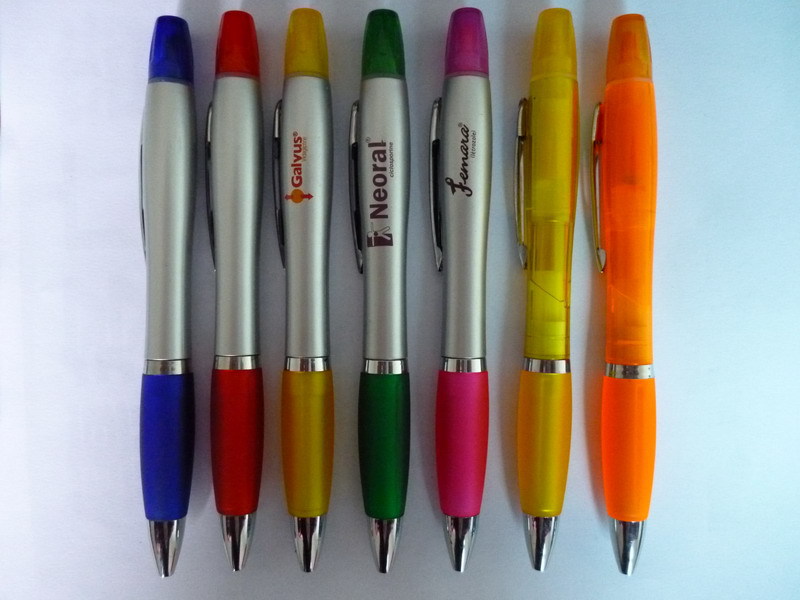 【厂家直销简易扭动圆珠笔笔 广告扭动笔 办公