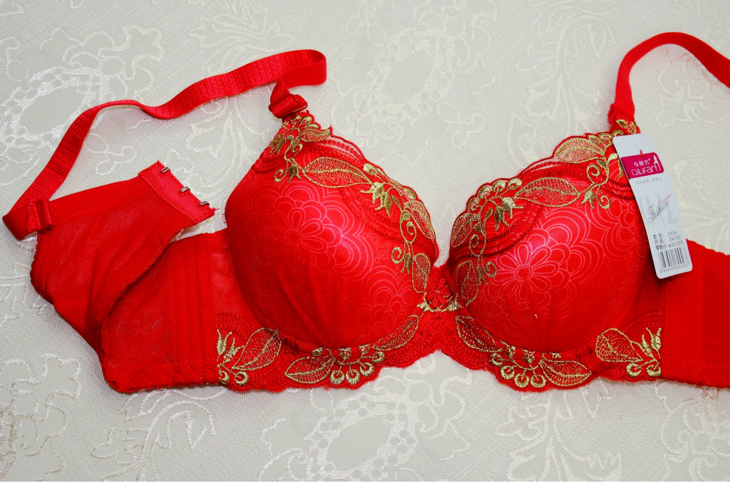 【<em>文胸</em> 调整型聚拢内衣 玲珑花内衣<em>系列文胸</em>2