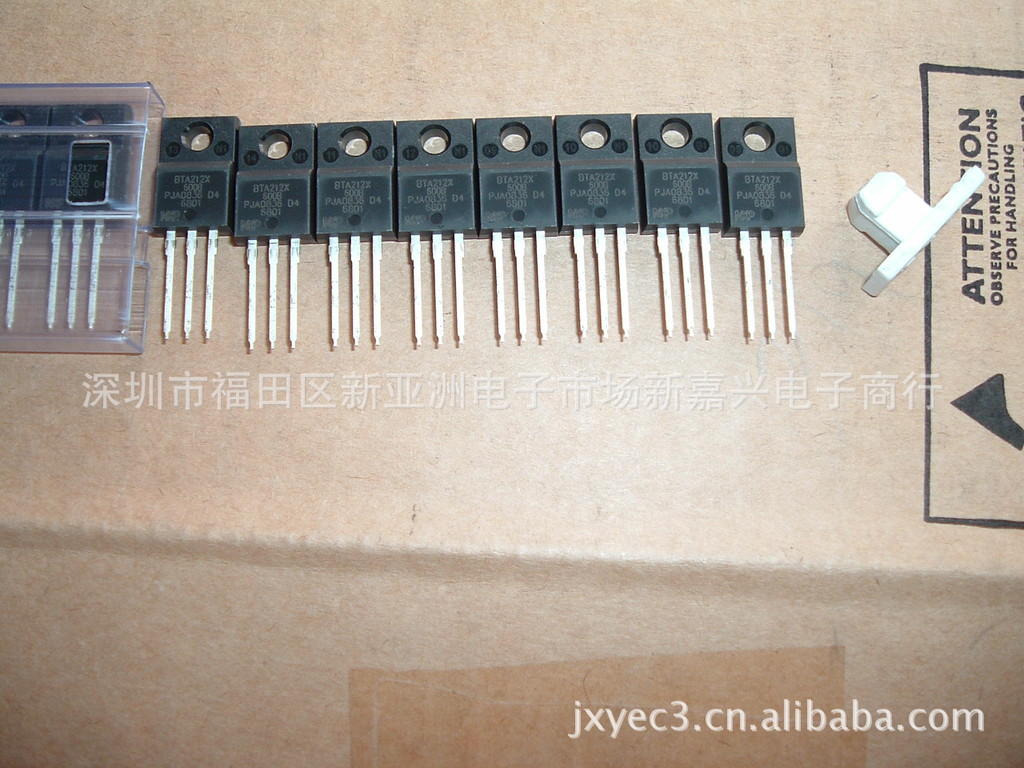 bta204x-600c 双向可控硅/晶闸管 型号
