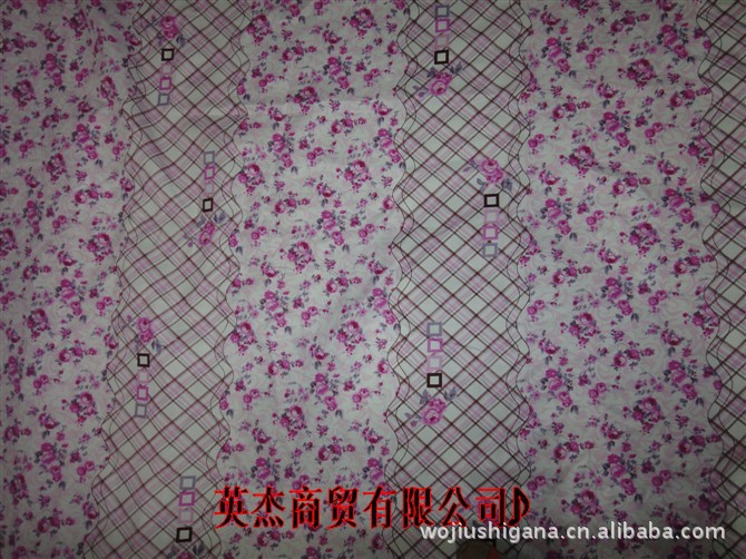 2012地摊货批发论米卖床单被罩蚕丝被25元模