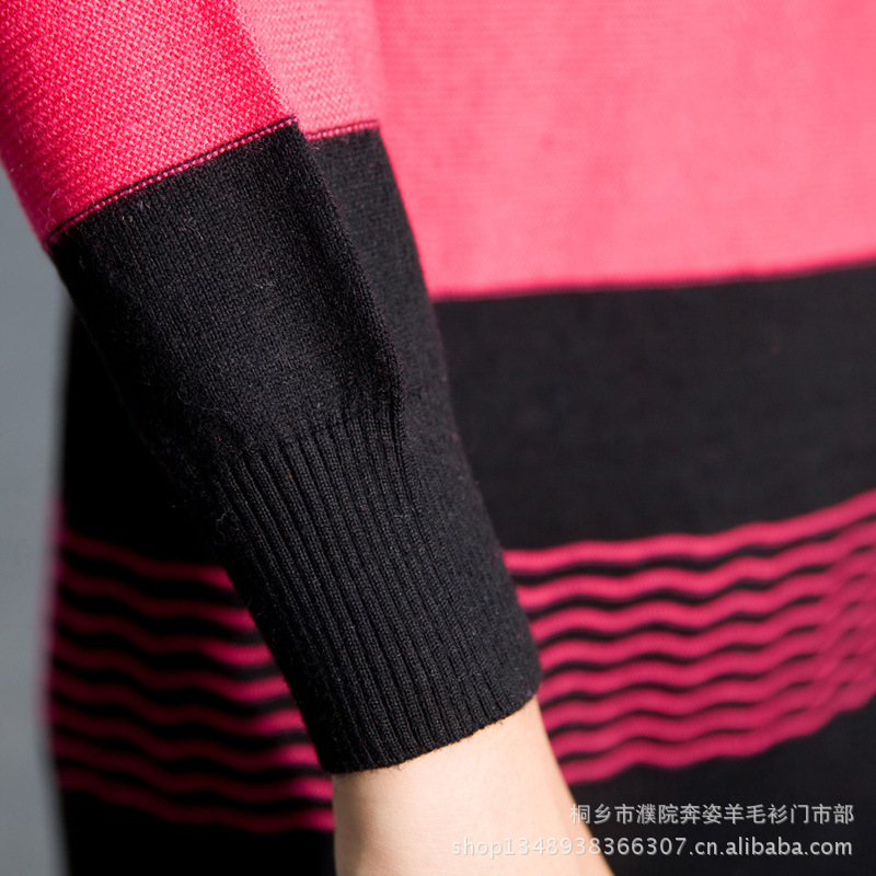 厂家供应 横条<em>图案</em>带<em>围巾</em> 长款<em>女式</em>羊毛衫图片