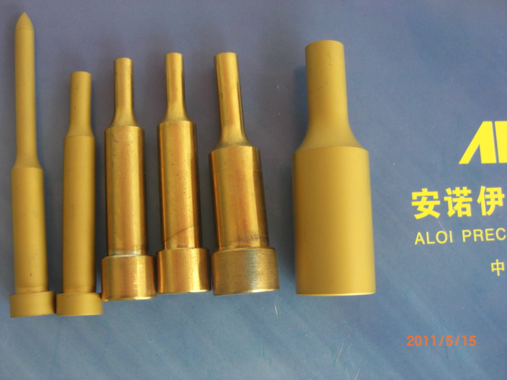 无锡轧辊加工厂家/宁波精密轧辊加工/轧辊价格/模具加工中心加工