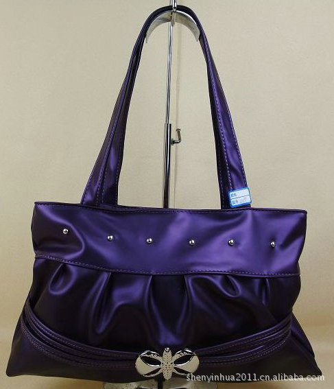 小额批发 中性复古典雅 女士手提包 <em>简单大方</em>百