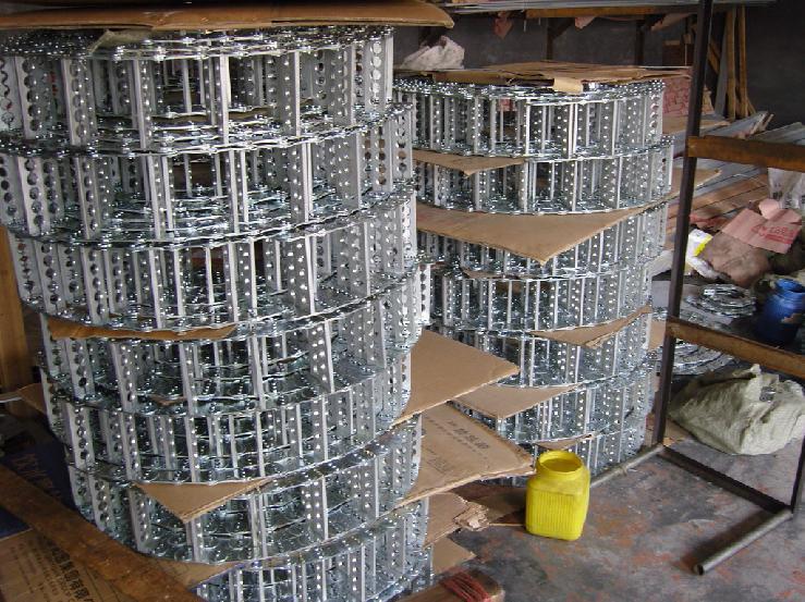 I型打孔型钢铝拖链