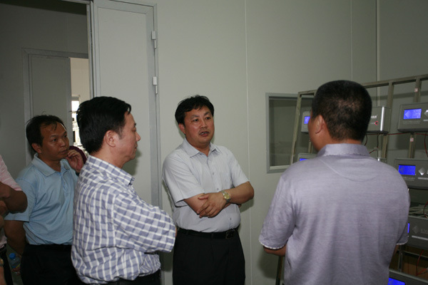 深圳市宝安区水务局领导莅临汇清科技指导调研