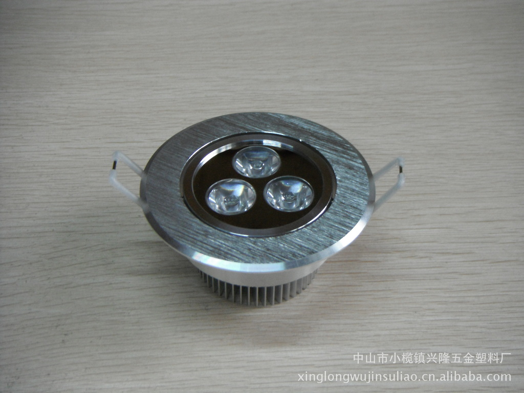 厂家供应 ф85 3*1W天花灯外壳铝件 平面斜边