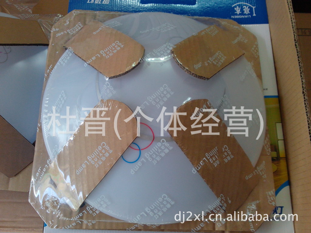 特价供应纯亚克力吸顶灯,厂家直销酒店专用 _