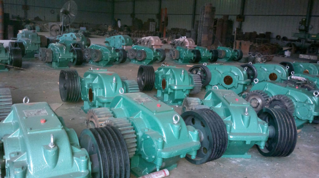 【批发零售混凝土搅拌机减速机齿轮箱牙箱】