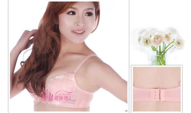 【8018厂家直销少女<em>文胸</em>批发免费提供<em>模特</em>大