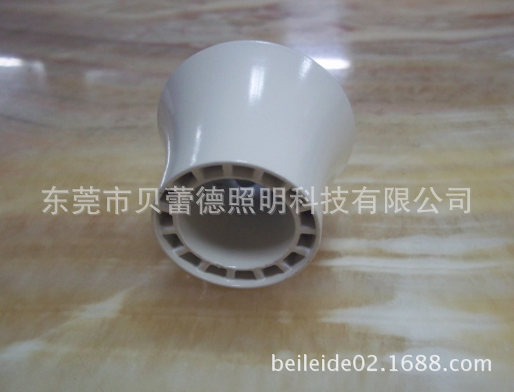 7RCTT1)(L(NHTP}7MB4I2GM