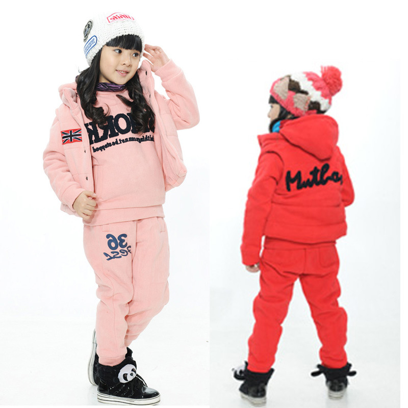 韩版<em>童装批发</em> 2013<em>女童装</em>秋冬款卫衣三件套 童