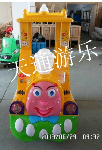 供应儿童摇摆机,带顶火车头摇摆机,厂家直销,摇摇车,儿童摇摇车