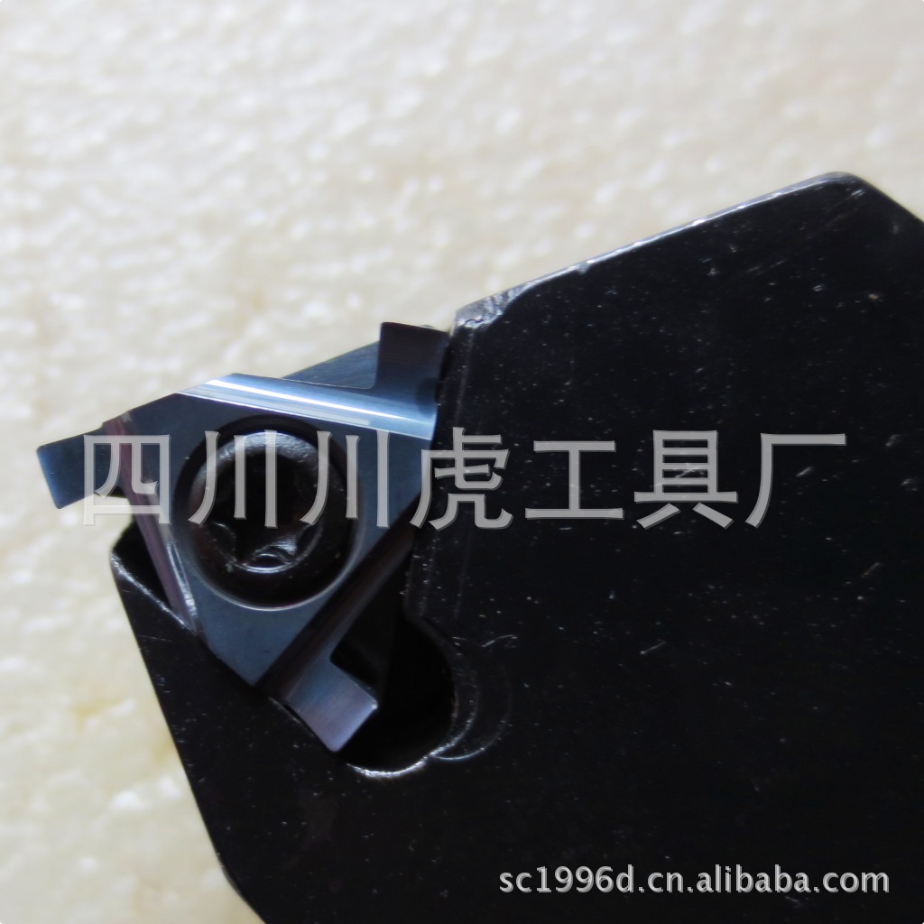 外槽刀片/卡簧槽刀片/平装槽刀片/螺纹车刀槽刀片：16ER2.15 P30