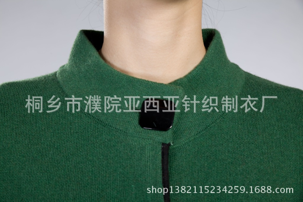 2013秋冬尊贵妈妈装新款羊毛衫