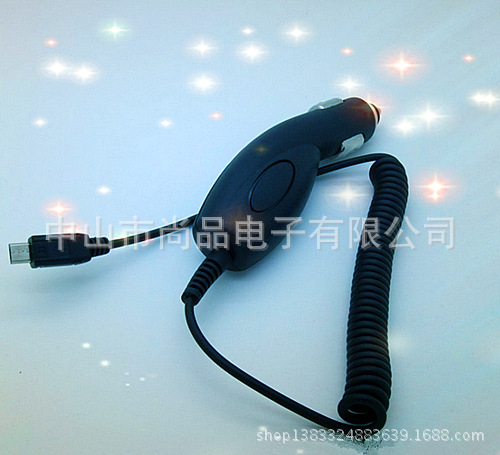 香蕉车载充电器4