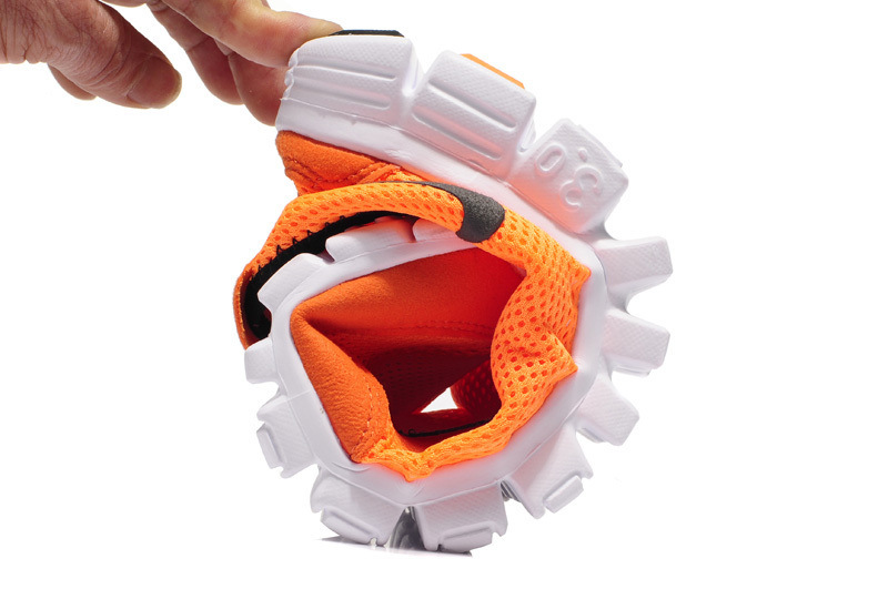 【2013耐克新款赤足3.0 V3软底跑鞋一脚蹬情