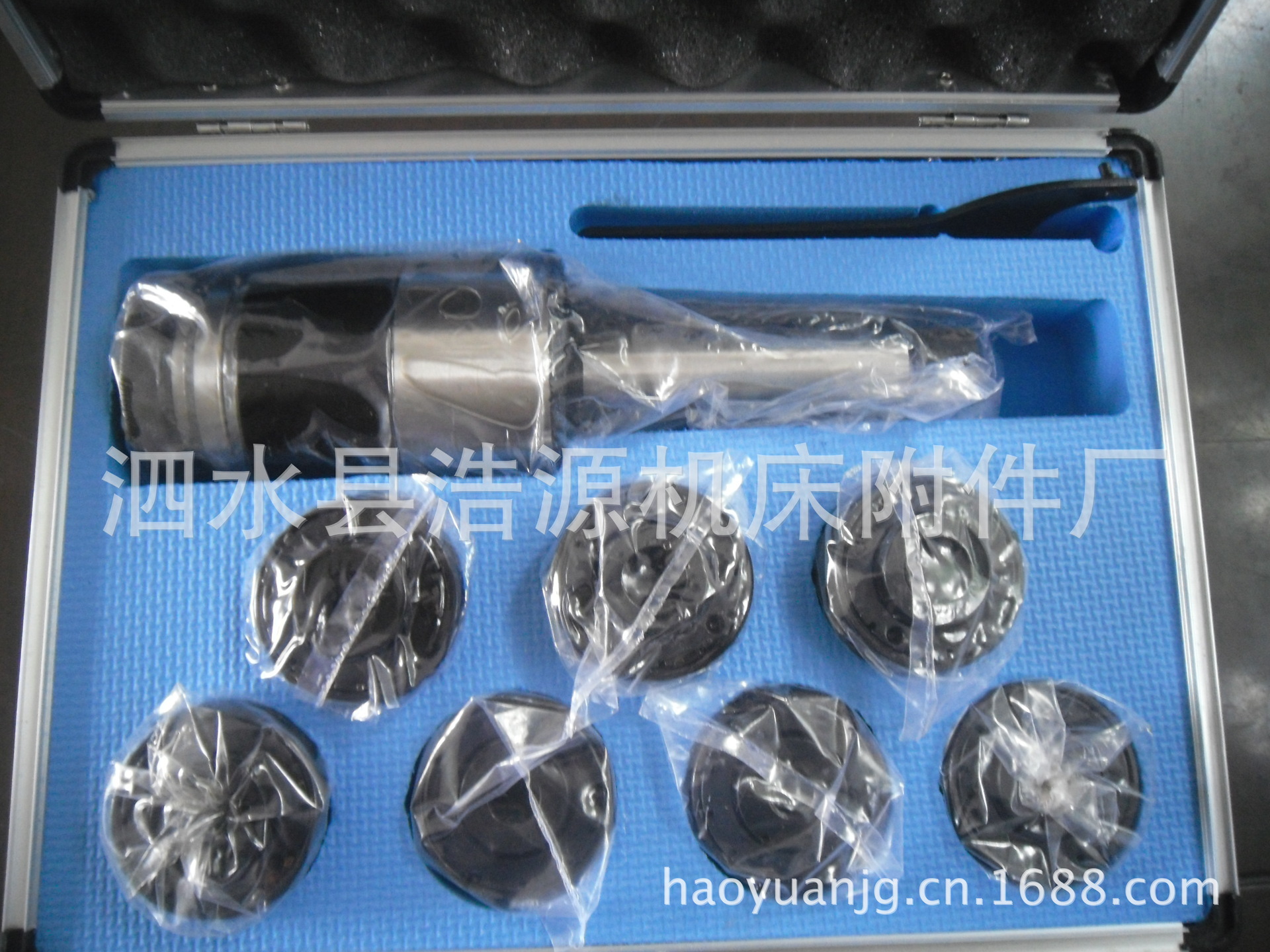 厂家热销专业生产扭力伸缩式过载式快换攻丝夹头GT12.GT24
