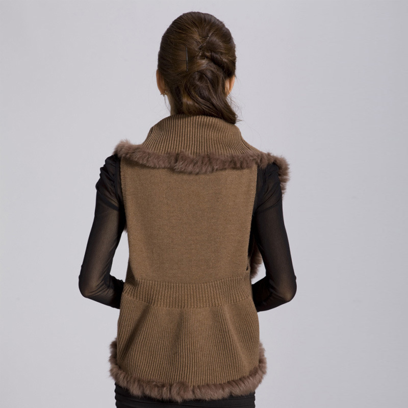 【濮院厂家批发秋冬女装短袖<em>时尚开衫毛衣</em> 纯