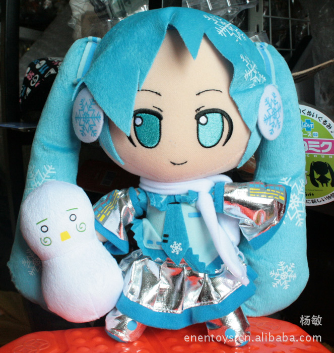新款动漫公仔 初音未来miku12寸 雪初音 毛绒公仔