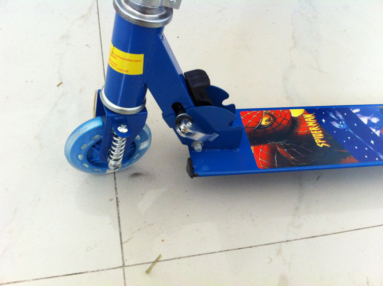 正版儿童玩具 三轮滑板车 减震滑板车 高度可调