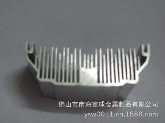 佛山散热器铝材 (1)