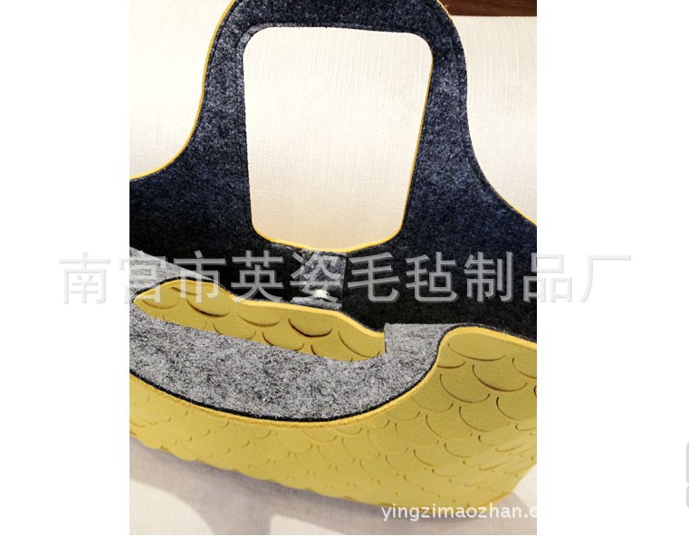 專業生產定制 創意時尚女式手提包 毛氈臂包 毛氈魚鱗單肩包