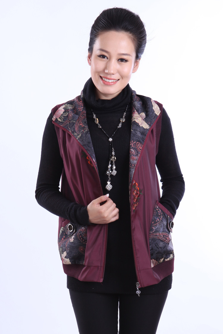 批发采购<em>中老年</em>女装-5XL大码<em>中老年马甲女春</em>