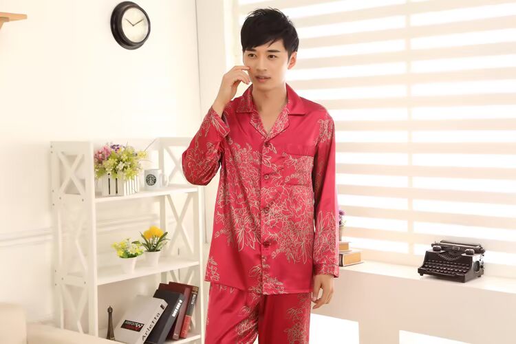【批发男士新款长袖仿<em>真丝睡衣</em> 红色<em>本命年</em>睡