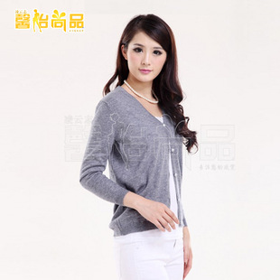 批发采购<em>女式</em>针织衫-馨怡尚品 <em>羊绒</em>衫小针织开