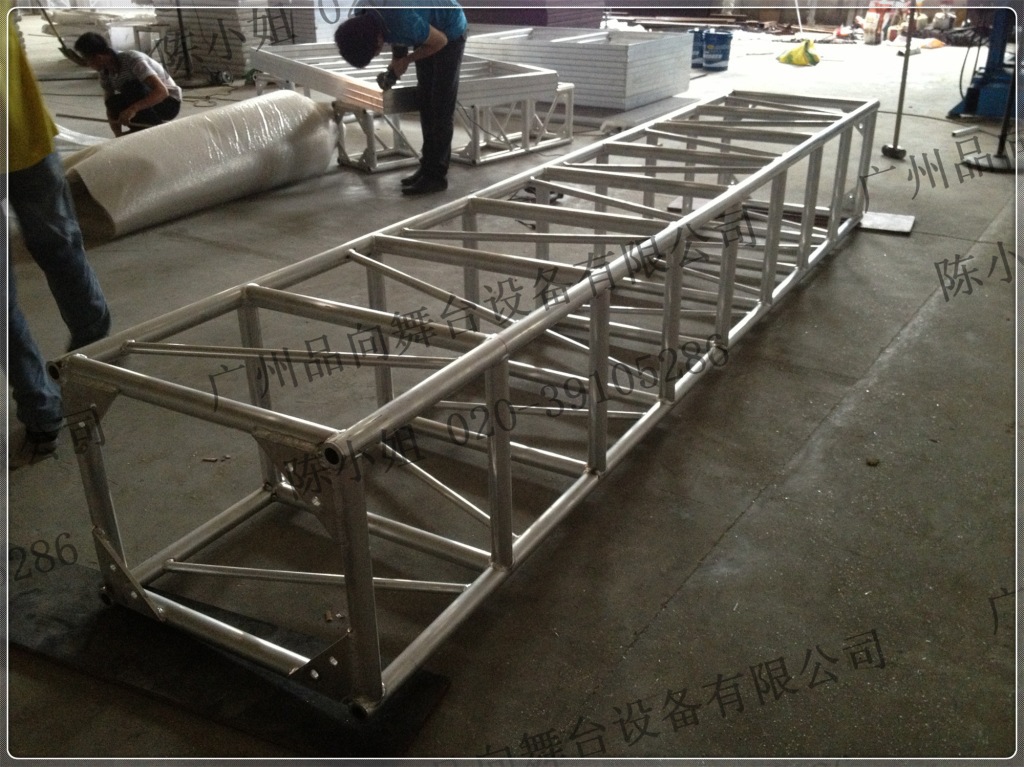 品向螺丝铝合金桁架55