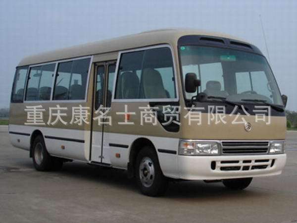 金旅XML6700J78客车ISF3.8s4141北京福田康明斯发动机