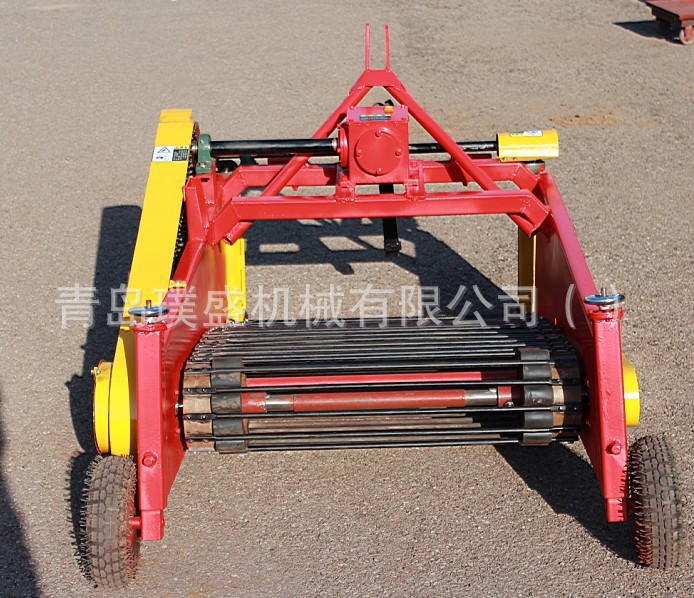 4U-85型马铃薯收获机