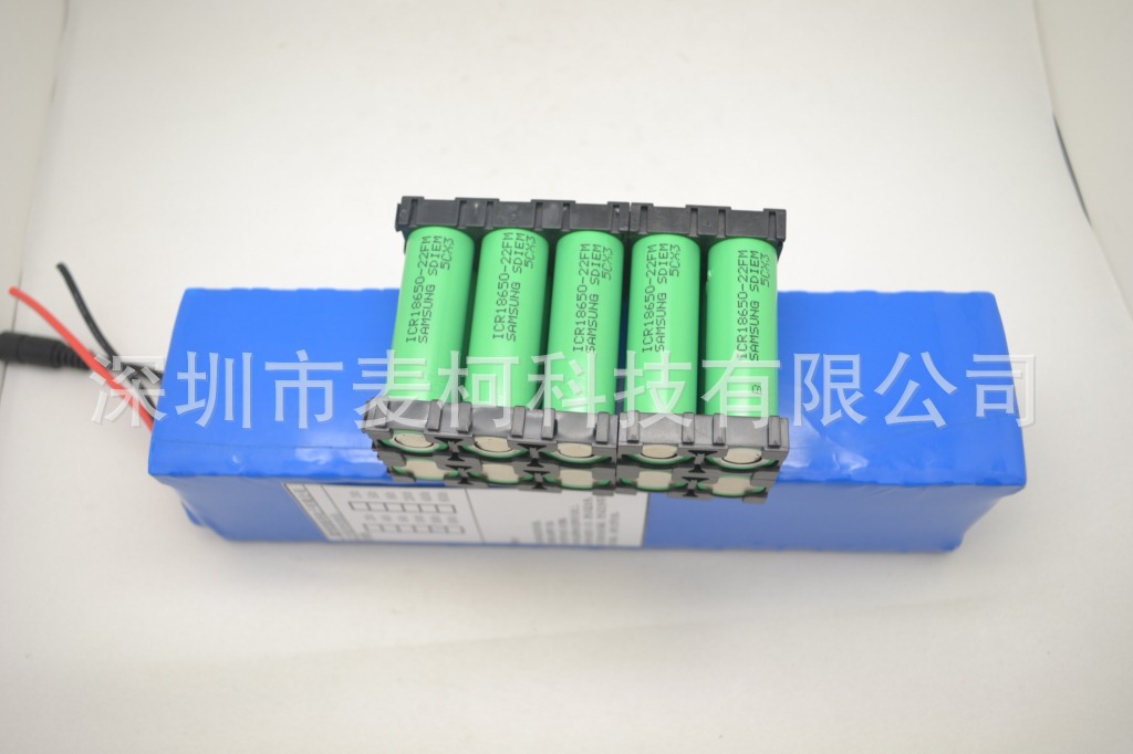 12V/30AH/汽车启动电源