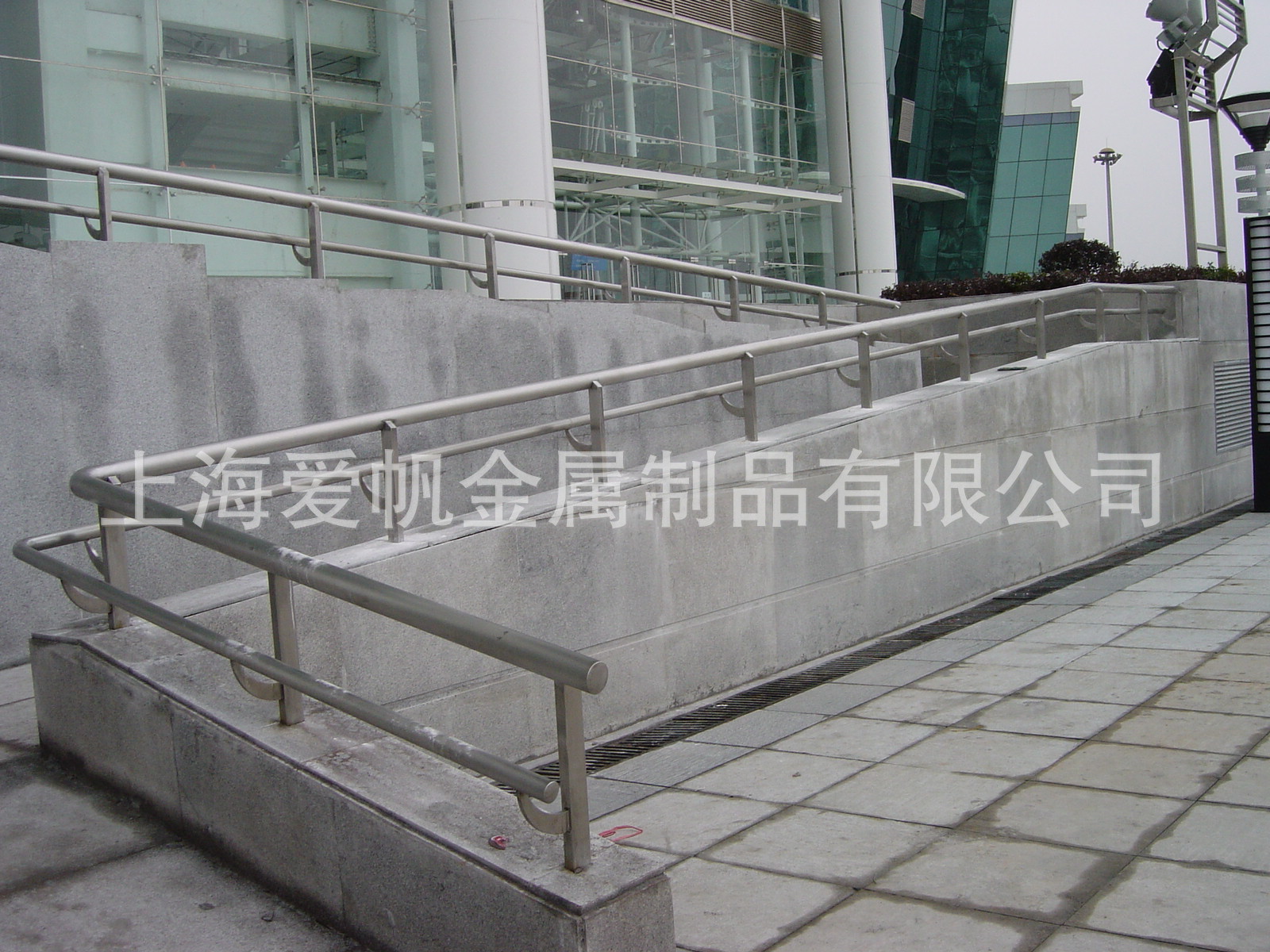 disabled handrail05