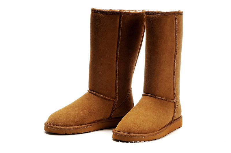 UGG5815