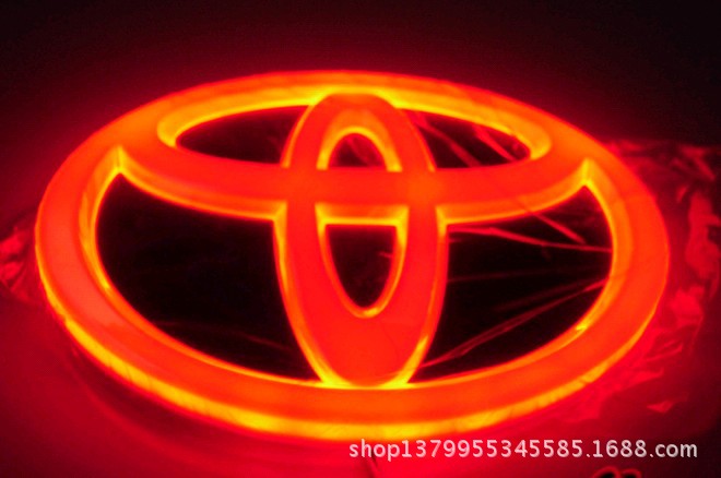 丰田霸道 汉兰达 VIGO RAV4 逸致4D标志装饰