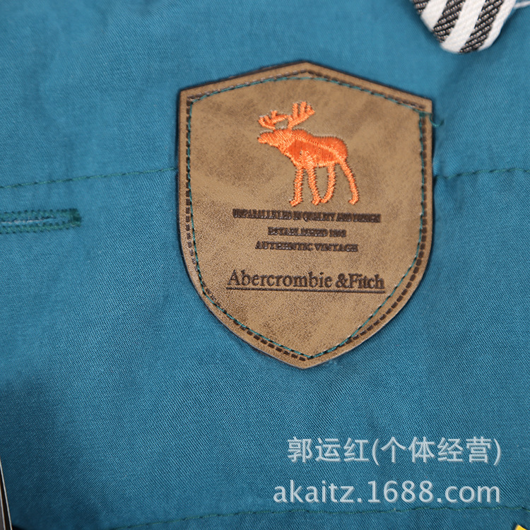 2013<em>冬季</em>新品童装 <em>男童</em>棉衣 拼色<em>扣子</em>小童<em>外套</em>