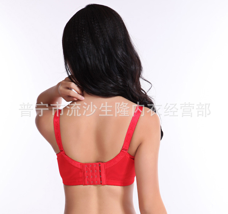 <em>汕头文胸</em>厂家直销 调整型<em>文胸品牌</em>聚拢<em>文胸</em> 2