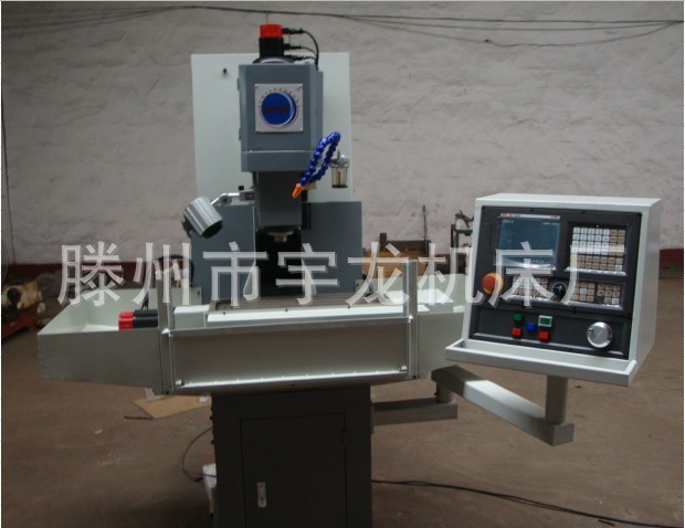 厂家直销小型数控铣床XK7120，数控铣床价格