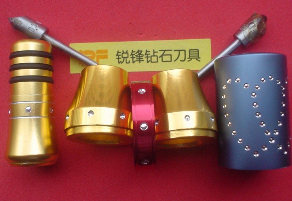 供应钓鱼竿配件、化妆品、手电筒圆点打点钻石刀具