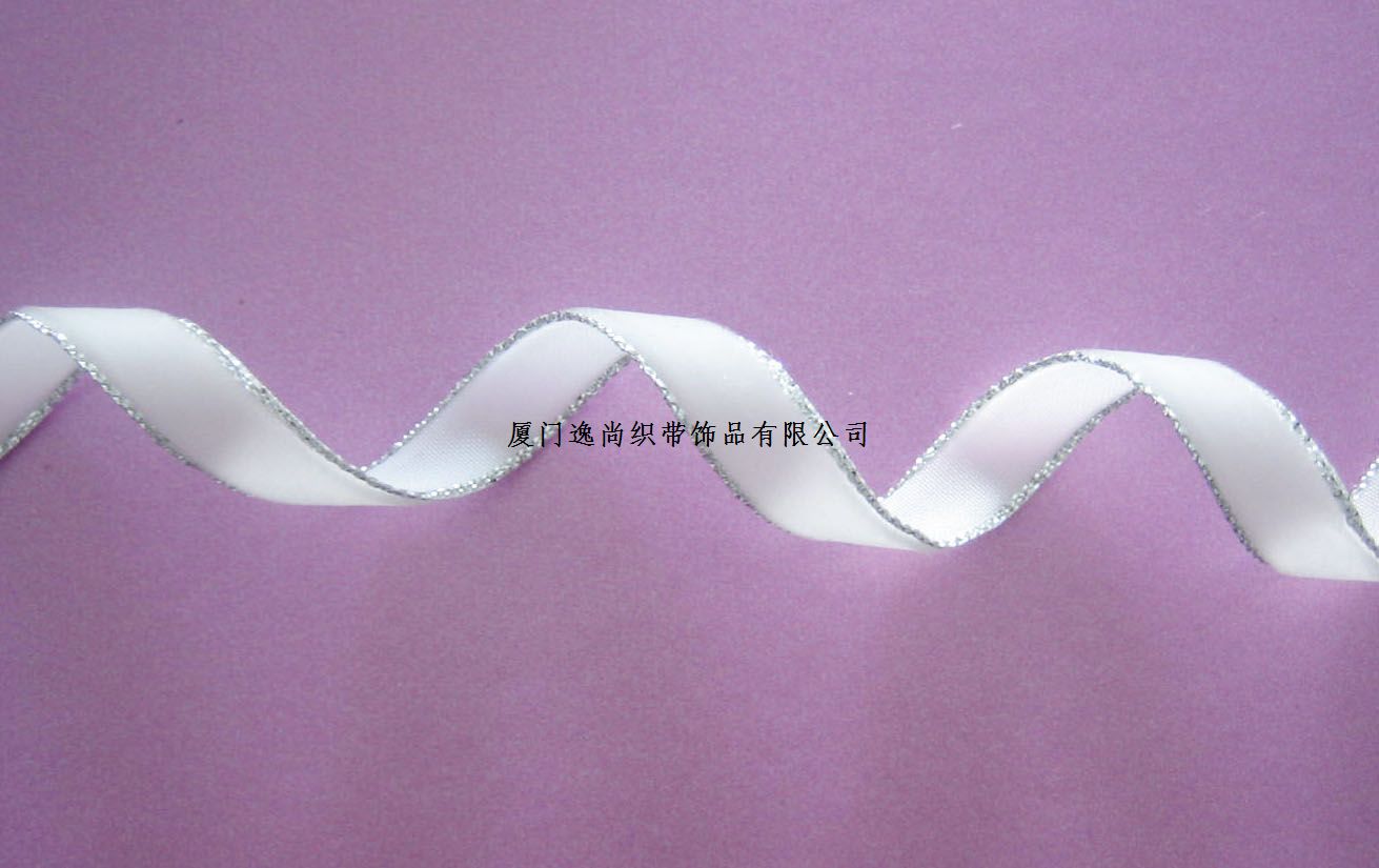 008-Velvet Ribbon with Silver