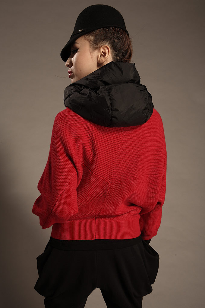 【冬季韩国时尚<em>新款女式毛衣</em>蝙蝠衫<em>外套</em> 羊毛