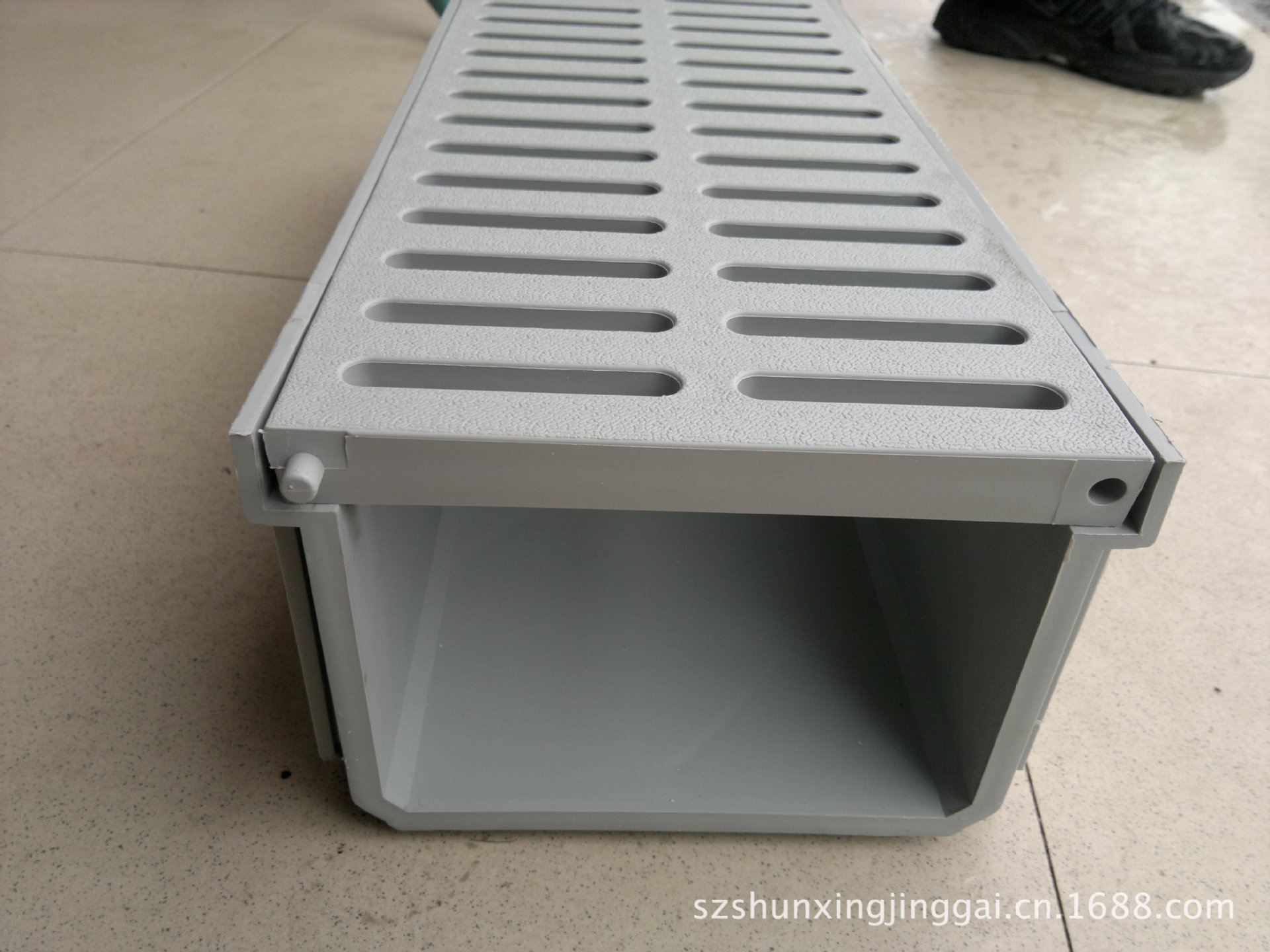 【厨房塑料下水槽、浴室塑料排水水槽、洗车房