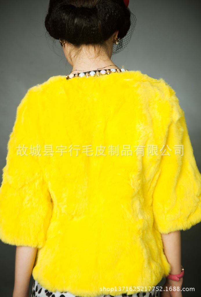 獺兔毛鑲鑽衣服