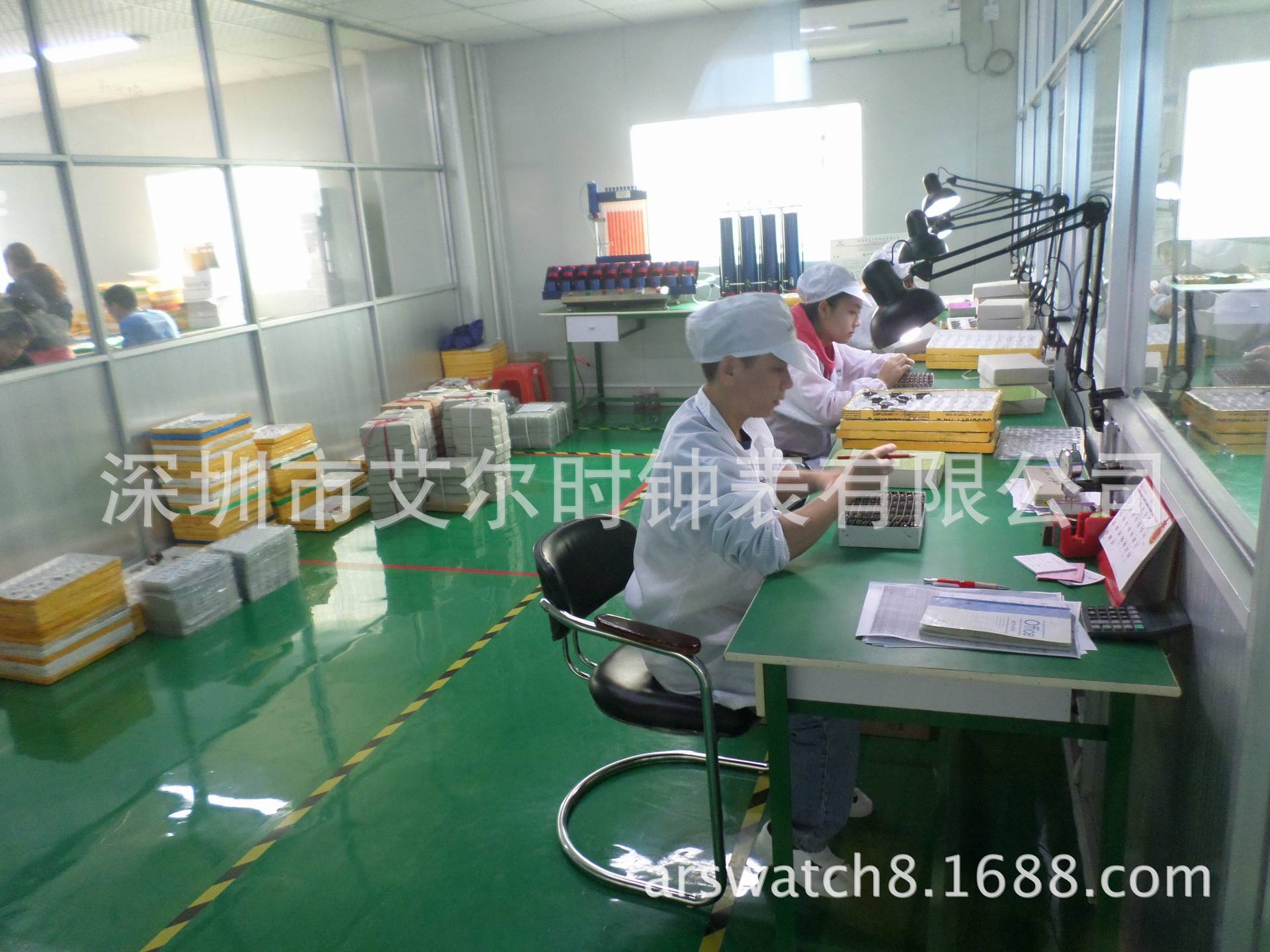 时尚潮流多功能全钢商务男士手表 超薄表盘高档手表 厂家定制