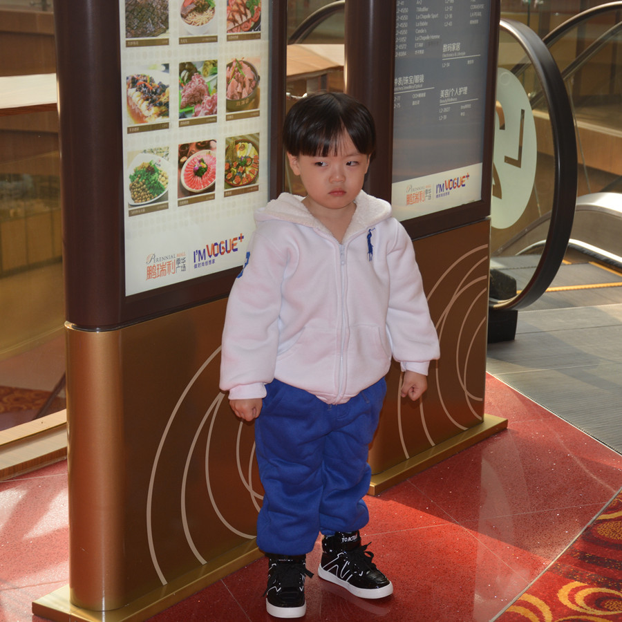 廣東產地 2013冬裝新品 外貿品牌童裝批發 運動兩件套 童套裝dz4-4