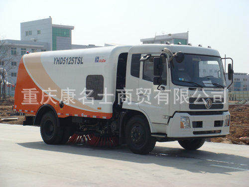 海德CHD5125TSL掃路車ISDe160東風(fēng)康明斯發(fā)動機(jī)